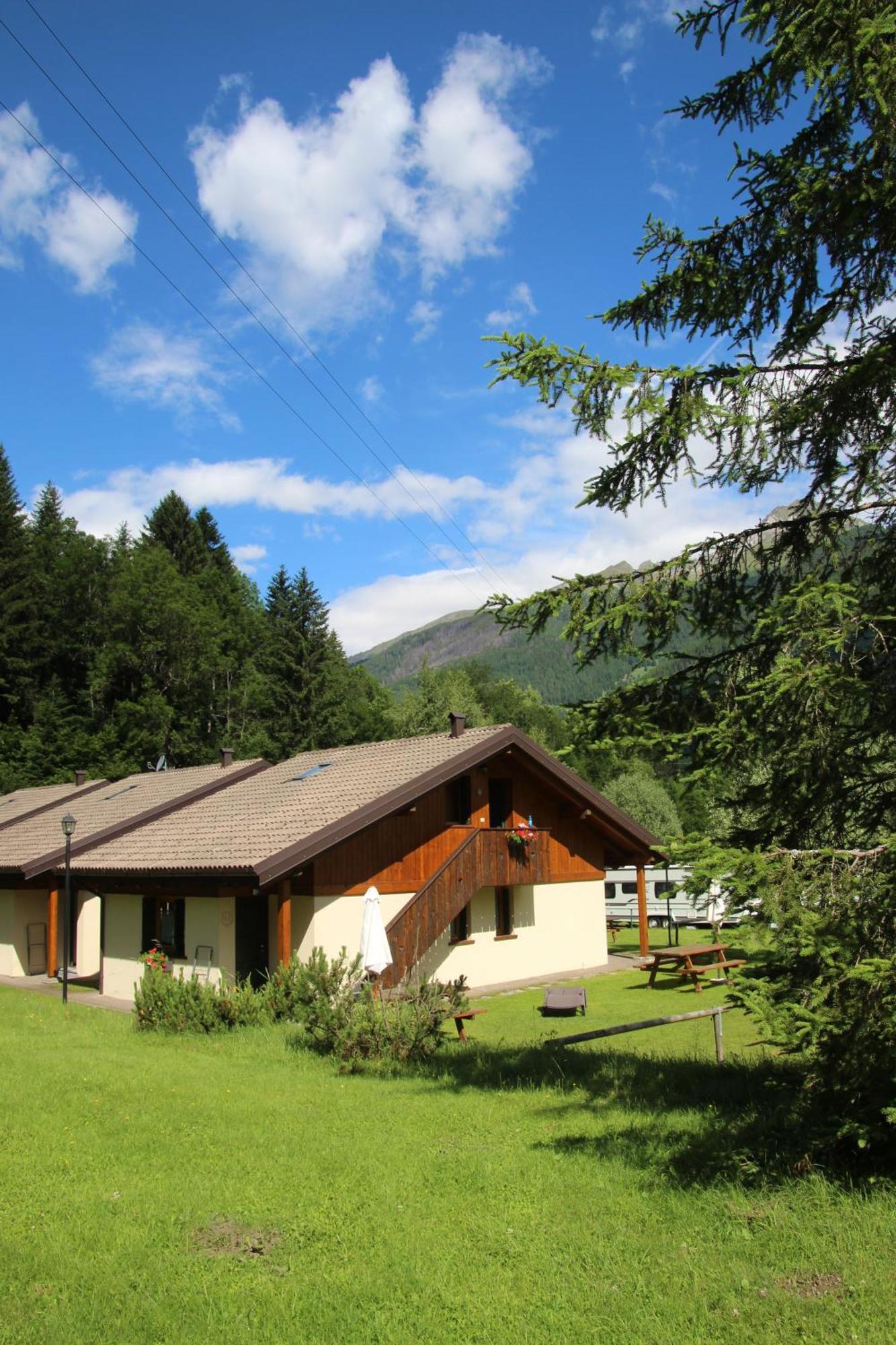 Chalet Presanella Temù Buitenkant foto