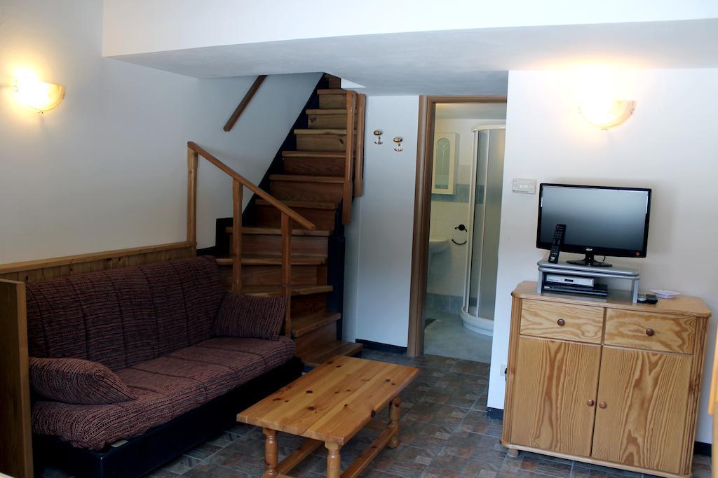 Chalet Presanella Temù Kamer foto