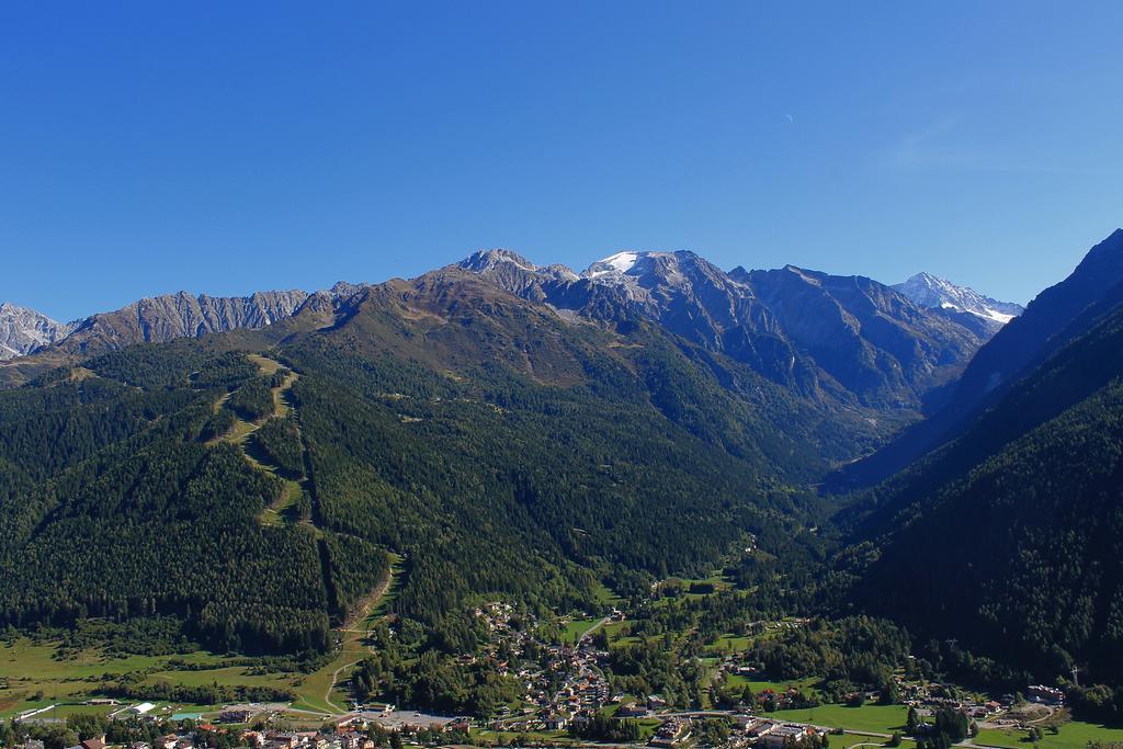 Chalet Presanella Temù Buitenkant foto