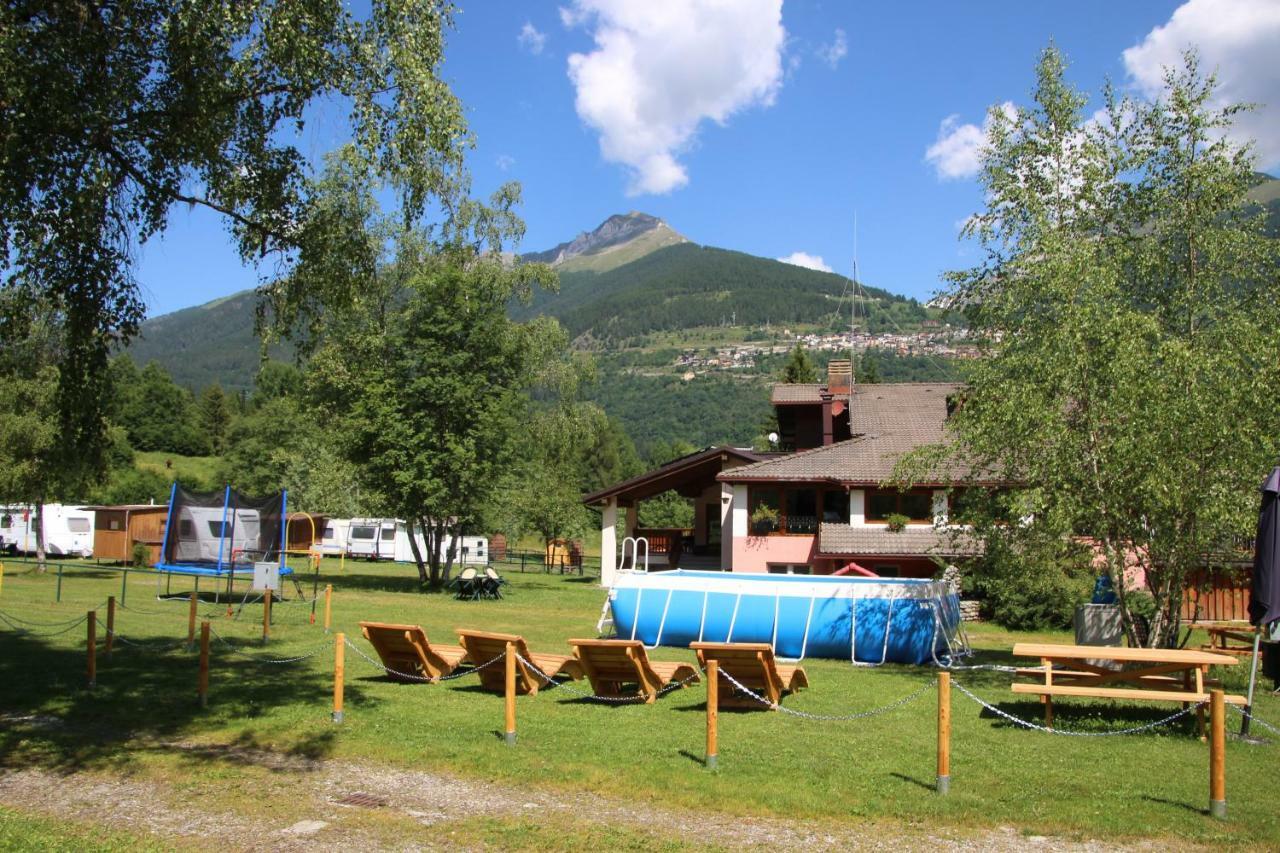 Chalet Presanella Temù Buitenkant foto
